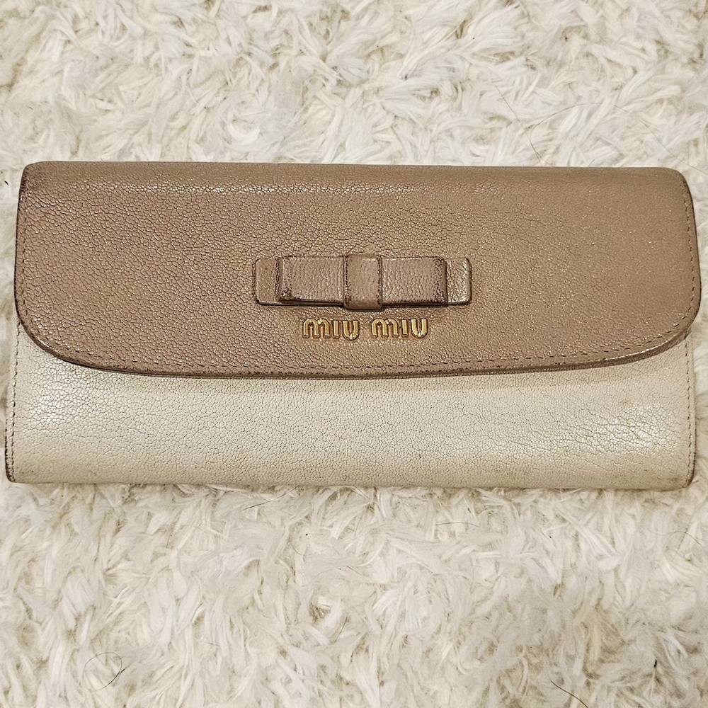 Miu Miu Beige and Off-White Women's Wallet